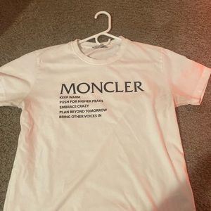 Moncler t shirt
